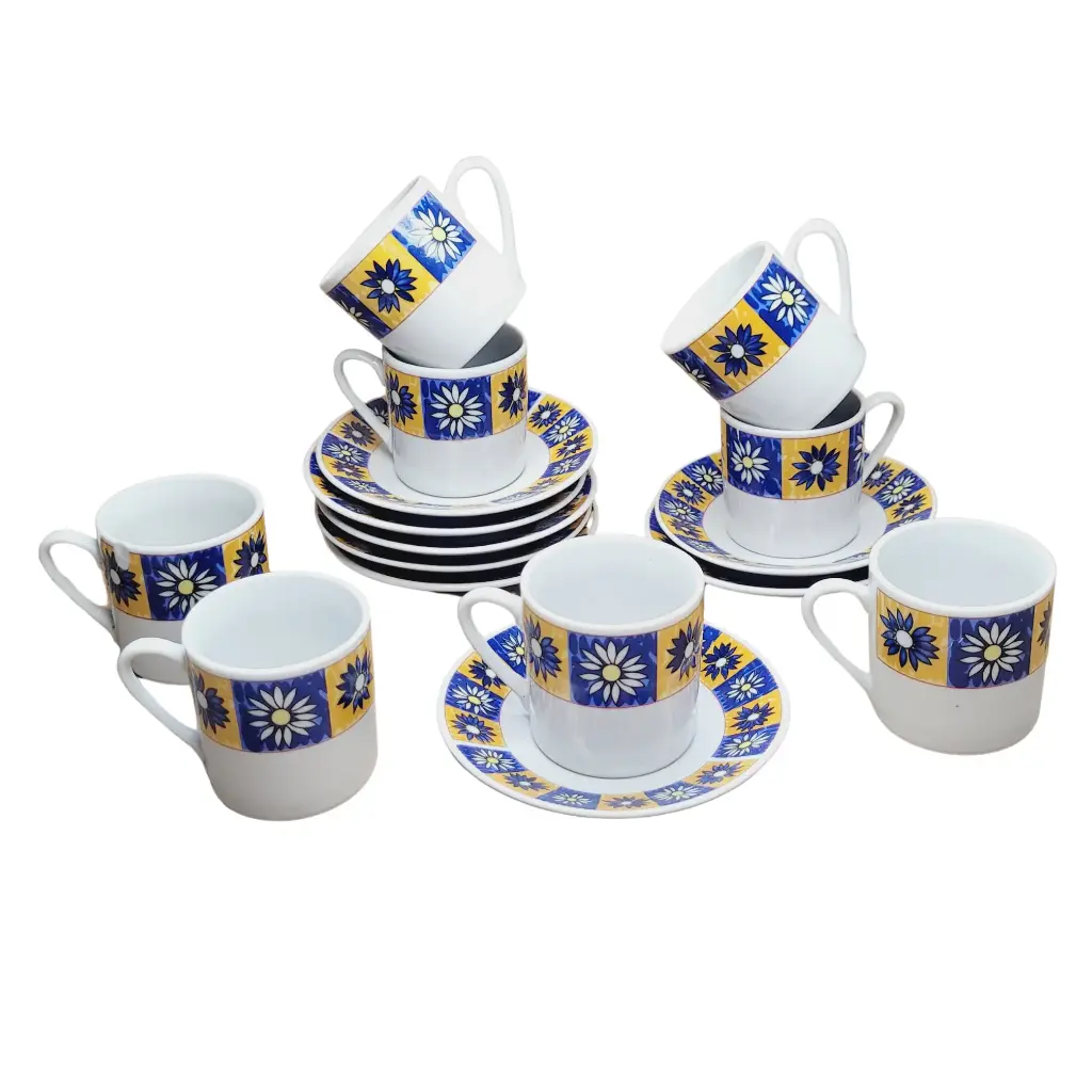 Juego de 8 tazas para espresso con platillos. 4 oz